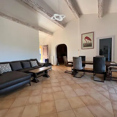 Villa Chris T'al